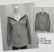 ☀️二手衣☀️Nike 女款 灰色棉質72號圖騰中長版連帽運動外套M號AE00437