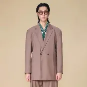 【ARVOpm】男女同款 寬版落肩雙排扣卡其色西裝外套00012504102(限時6折)