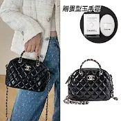 (買包送小香周邊) CHANEL亮面小羊皮金屬提把手提側背包(黑色)