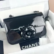 二手 CHANEL AS4388 山茶花 口蓋包 黑漆皮 黑鍊 so black 秀款