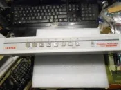LexTek 8-port KVM 螢幕、鍵盤、滑鼠切換器 【外觀完整】（零件機）