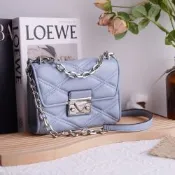 MICHAEL KORS SERENA 絎縫鉚釘設計翻蓋肩背斜背鍊包(淡藍-全新福利品)