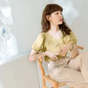 OB嚴選 V領點點抽繩挖背短袖上衣 《AB15003》大尺碼/女裝/現貨