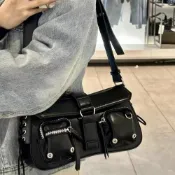 MoonDy 包包 肩背包 斜背包 辣妹風 miumiu風 質感潮酷辣妹 禮物 小眾包包 腋下包 機車包 百搭斜背包 黑色包包 806
