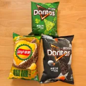 激激小舖 即期｜Doritos 樂事 榴槤口味 生啤酒口味 多力多滋 香菜口味 皮蛋口味 70g 玉米片 洋芋片 餅乾