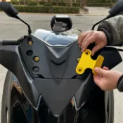 山葉定風翼後照鏡支架 適用於雅瑪哈XMAX300改裝後視鏡前移 X-MAX300摩托車裝飾xmax300前叉彈簧原廠同款