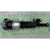 BMW G11 G12 氣壓避震器 37106877553 37106877554 37107915953 氣壓式懸吊