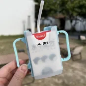 【台灣優選】 兒童飲料託杯架 防燙 防擠壓 喝奶神器 鋁箔包防灑杯 防溢手把 飲料輔助杯架 學習杯 防擠壓杯