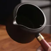 🔥臺灣出貨🔥紫砂側把公道杯 大容量防燙茶海 功夫茶具配件 陶瓷分茶器 泡茶專用