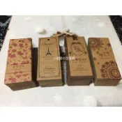 小老闆の百寶屋 一束50張 衣服吊牌 服飾吊牌 吊牌 有撕線 牛皮材質 雙面印刷 吊牌槍 吊牌線 子母扣 服飾店必