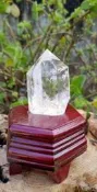 白水晶晶柱 小晶柱 白水晶柱 天然水晶 原石 淨化消磁 透料~送木座(尖端完整)~有影片欣賞