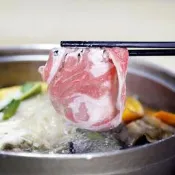 ㊣盅龐水產 ◇羊肉片(羊腱腿肉)(無塑形)◇ 重量500g±5%/包 ◇零售290元/包 ◇火鍋肉片 批發 零售