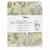 震撼日式精品百貨 【震撼精品百貨】小熊維尼 Winnie the Pooh ~迪士尼 DISNEY 小熊維尼日本製紗布巾 手帕-樹葉*17593