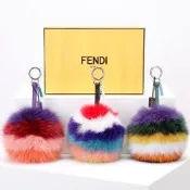 FENDI 芬迪 包褂熱潮 狐狸毛彩虹毛球吊飾-3色可選