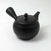 76尚宏 【領券滿額折100】 日本常滑燒5-131盛正 20号黒泥新丸急須(360ml)