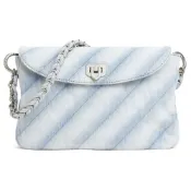 (店+)【CHARLES & KEITH】CHARLES&KEITH 小ck 丹寧系列斜紋翻蓋 PU拼織物 斜挎單肩包 中號 女款 Light Washed Denim淺牛仔藍色