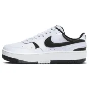 (店+)【NIKE 耐吉】DX9176-100 Nike Gamma Force White Black 防滑輕便 低幫 板鞋 女款 黑白 nike女鞋 運動鞋女 休閒鞋