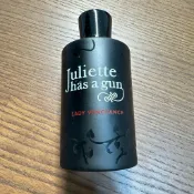 Juliette Has a Gun帶槍茱麗葉 Lady Vengeance 復仇女神淡香精 分裝 小樣 試香 聞香瓶