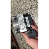 Nikita 300 原廠ABS控制器