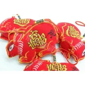 【芊綠人造花藝資材批發】新年絨布可愛招財兔 新春 過年 新年 春節 元寶 宮燈 銀柳 發財樹 金錢樹 吊飾 掛飾 飾品