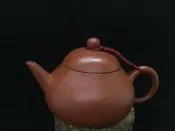 茶壺：中國三希堂紅土壺