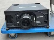 限時下殺 Digital Projection DP TITAN 10