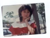 (蘭35)   周秀蘭  3*5沖洗照片一張，早期圓角相片，保存還不錯!