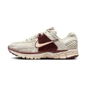 Nike W Zoom Vomero 5 Jd 運動鞋 女鞋 慢跑鞋 紅淺褐色 緩震 氣墊 IO7596-021
