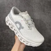 Cloudmonster 3.0 柔軟舒適防滑耐磨低幫休閒跑鞋 2OFI