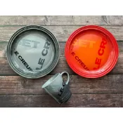 【愛咪雜貨小舖】全新Le Creuset 95週年限量紀念款 經典Big Logo系列 圓盤 馬克杯 餐盤 水果盤