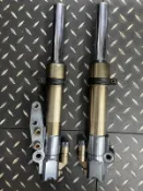 Gtr和 Aero用超速前避震器 前叉