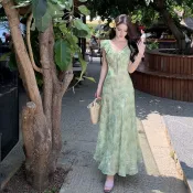 【收腰顯瘦】海邊度假綠色碎花小飛袖洋裝 溫柔氣質獨特絕美 A字沙灘長裙 渡假風洋裝 束腰長裙