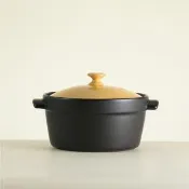 【LohasPottery 陸寶】洋風樂彩陶鍋2號1.5L 綠/黃(遠紅外線陶鍋)