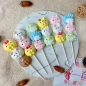 接單中❤️ 生日分享/婚禮小物/二次進場/可愛造型系列馬林糖棒棒糖
