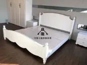 （台中 可愛小舖）歐式古典鄉村風格實木古典米白色大床台雕刻花床架公主風北歐雙人床大床床板舒適床米白色素色民宿臥室