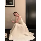 🔥台灣出貨🔥復古經典 大裙擺赫本裙 dio*秀款   氣質洋裝  登記結婚 連身裙  精仿絲毛光澤感 收腰吊帶  連