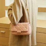 (店+)【LEEHER】女生/包包/側背包/鏈條包/小香風包包/愛心刺繡包/愛心小香包/菱格包/肩背包/小球包包/禮物