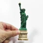 【免運特價 台灣發貨】美國紐約立體自由女神像磁吸冰箱貼旅遊紀念品3d立體磁力貼裝飾品