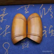 【純手工製作】聖筊 擲杯 筊杯 聖杯 雷擊天然迷你聖杯 老料茭杯 竹節卦 棗木手工 中國牛角掛件 竹頭筊杯 聖杯吊飾 擲