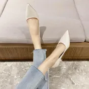 (店+)高跟鞋女厚底裸色細跟高跟鞋尖頭黑色工作單鞋女漆皮大尺碼鞋粉色婚鞋白色通勤上班防滑工作鞋防水止滑耐磨鞋子尖頭懶人鞋媽媽鞋