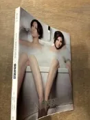 （一字千金 ）Apple瑤瑤姊妹妄想曲：偷穿高跟鞋之女女寫真集 - 推守文化出版社 9789866570735 附海報
