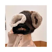(店+)雲朵造型 仿兔毛 鯊魚夾 造型髮夾 秋冬 氣質 時尚單品 壓克力 髮夾 固定頭髮 兔毛髮夾 造型鯊魚夾