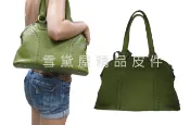 限時 滿3千賺10%點數↘ | ~雪黛屋~ITALI DUCK 貝殼包中容量主袋內二隔層二拉鍊暗袋100%牛皮革可手提肩背台灣製造品質保證ID8223