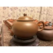 早期中國宜興 紫朱泥紫砂茶壺
