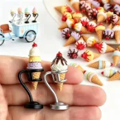 【多樂】微景觀 小擺件 微縮食玩立體果醬冰淇淋模型 霜淇淋 甜筒蛋筒支架 冰淇淋架 甜筒架 奶油膠手機殼配件 娃娃屋裝飾