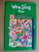 WeeSing and Play 英語童謠系列 2 童謠遊戲ISBN 957982844X七成新63頁無劃記 無光碟		東西出版	2000