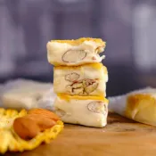 鄭月虹菓物 【海森食品】鳳梨果乾牛軋糖 手工牛軋糖 綜合牛軋糖 每顆單一包裝 杏仁與低溫乾燥烘製果乾 海藻糖 海森 牛軋糖 送禮