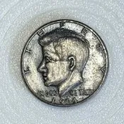 美國1964粘肯尼迪單面小章，材質不明～-38265