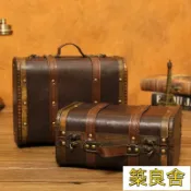 築良舍 開發票 收納箱 木箱 收納盒 木質收納盒 首飾盒 復古收納箱 儲物盒 儲物箱 小物收納箱開發票 收納箱 木箱 收納盒 木質收納盒 首飾盒 復古收納箱 儲物盒 儲物箱復古擺件手提式小木箱子中國風仿古櫥窗裝飾木質復古做舊攝影道具