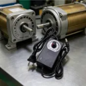 可調式電源變壓器  AC110-240轉DC 3-12V 2A/ AC110-240V轉DC 3-24V 2A